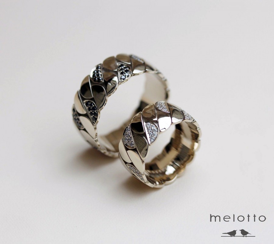 Парные широкие обручальные кольца