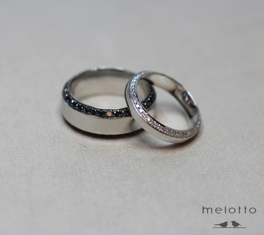 Обручальные кольца Корона с именами