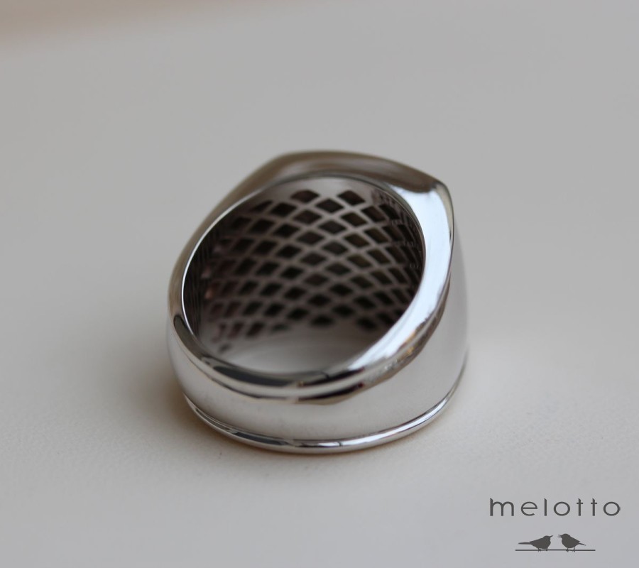 Оборотная сторона печатки