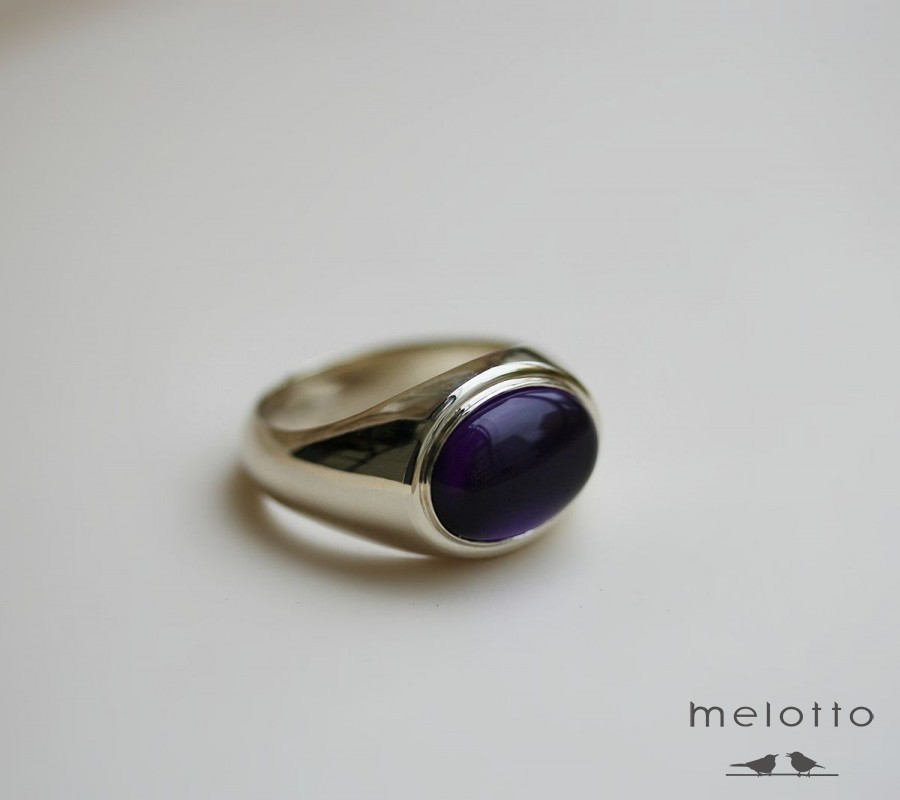 Печатка из белого золота 