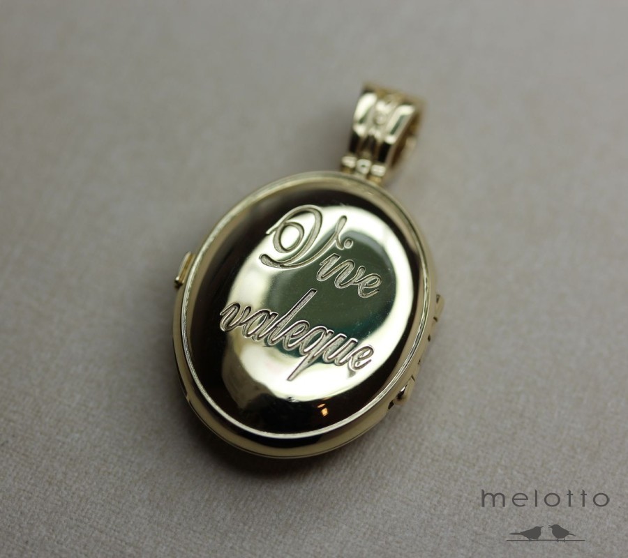 кулон с фото на заказ