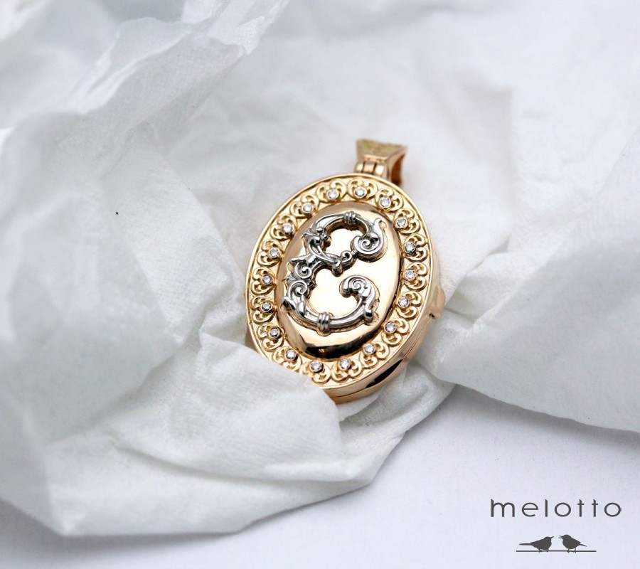 винтажный кулон для фото